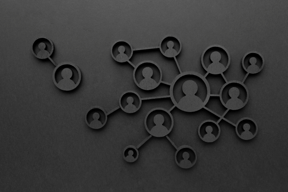 Why Clinics, Educational Institutions, and Bridal Makeup Artists Need a Digital Marketing Strategist in 2026